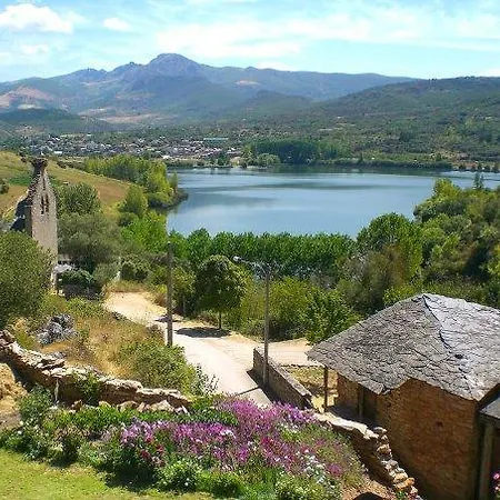 Semesterbostad Casa Do Eiro